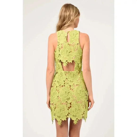 NWT! Adelyn Rae Cassie 3D Crochet Mini Dress in Lime Green Sz S - Picture 2 of 10